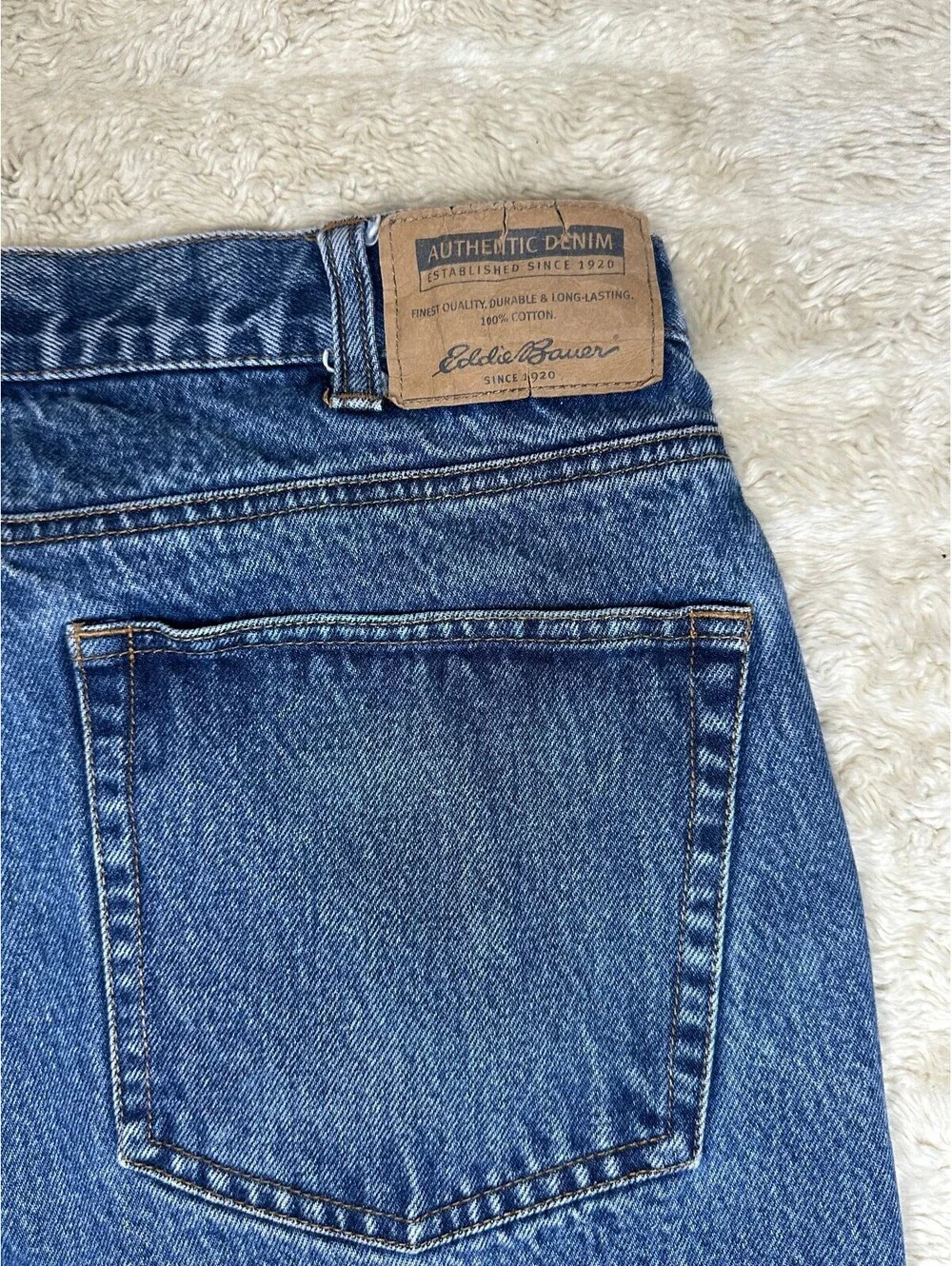 Eddie Bauer Relaxed Fit medium wash straight leg 100% cotton denim jeans 38x30